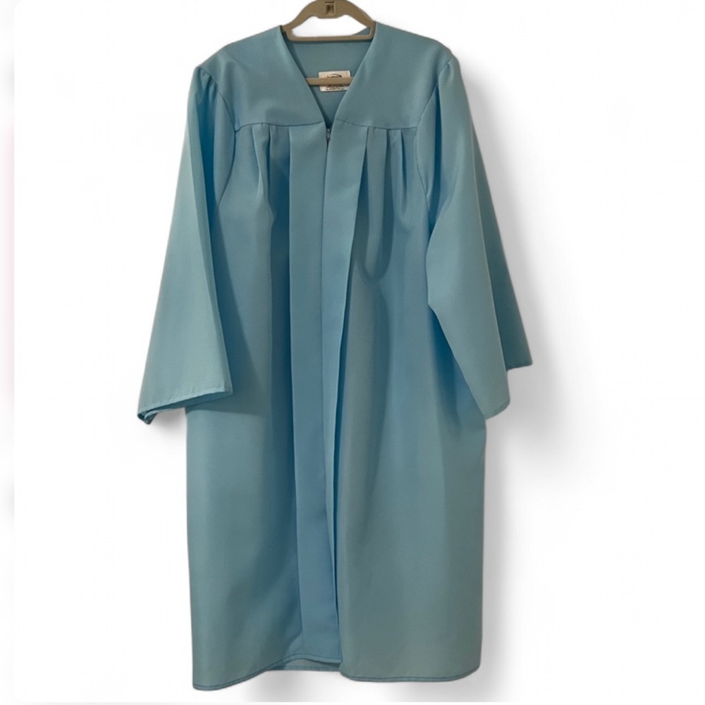 Jostens Light Blue Graduation Gown High School 5’7”–5’9” Unisex